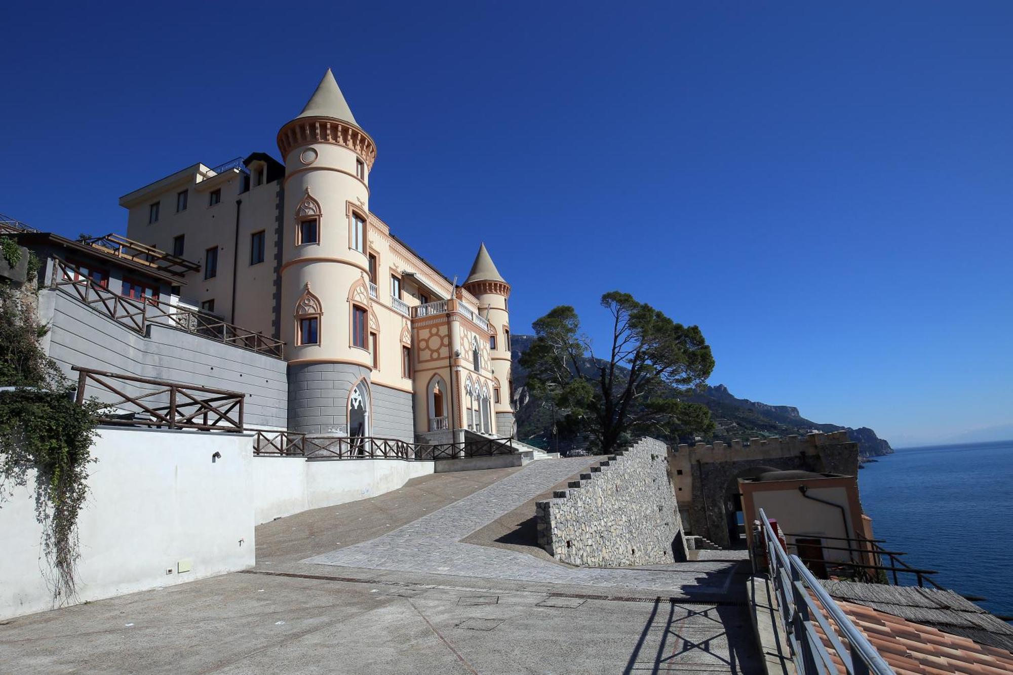 Starhost - Castle Mezzacapo Apartment Minori Exterior photo